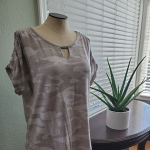Camouflage cotton top